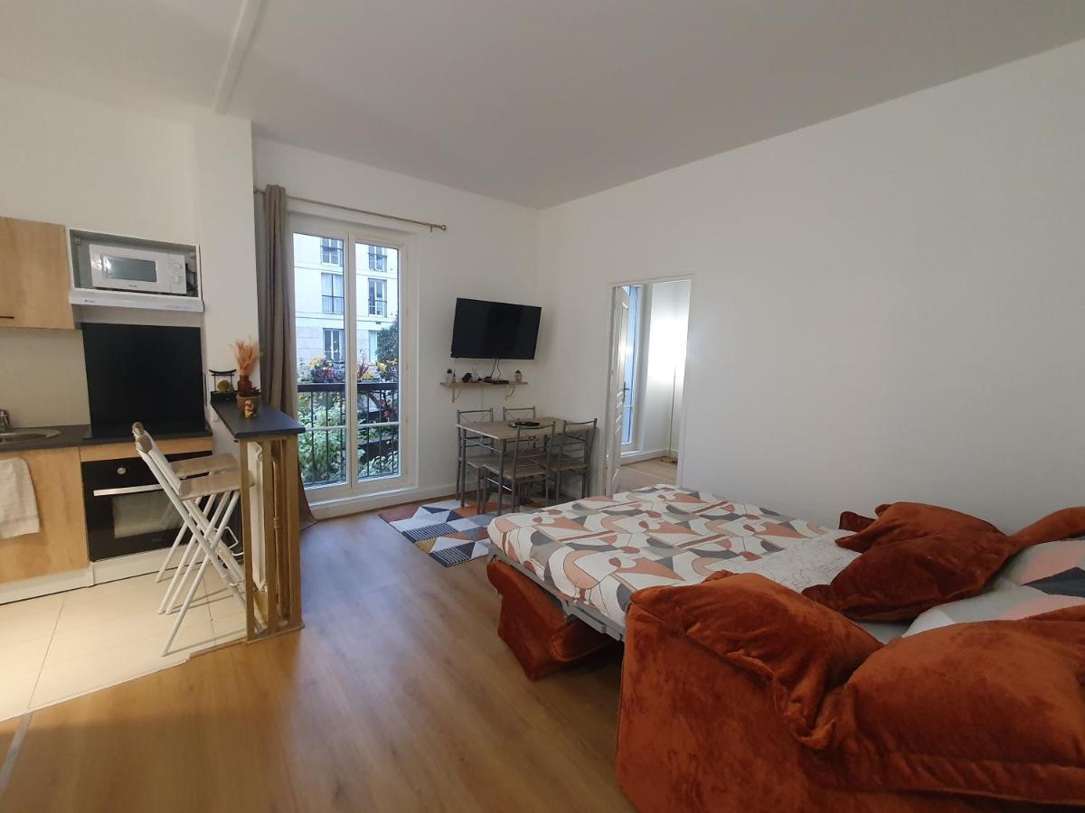 Voisin De Louis Xiv,Free Parking Appartement Versailles Buitenkant foto