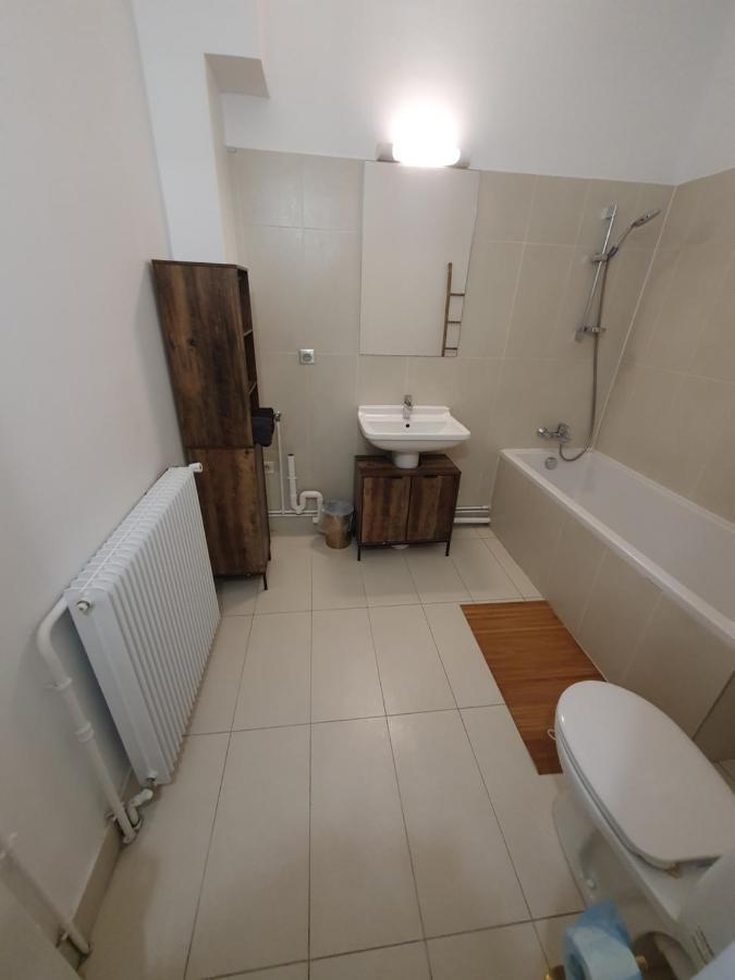 Voisin De Louis Xiv,Free Parking Appartement Versailles Buitenkant foto